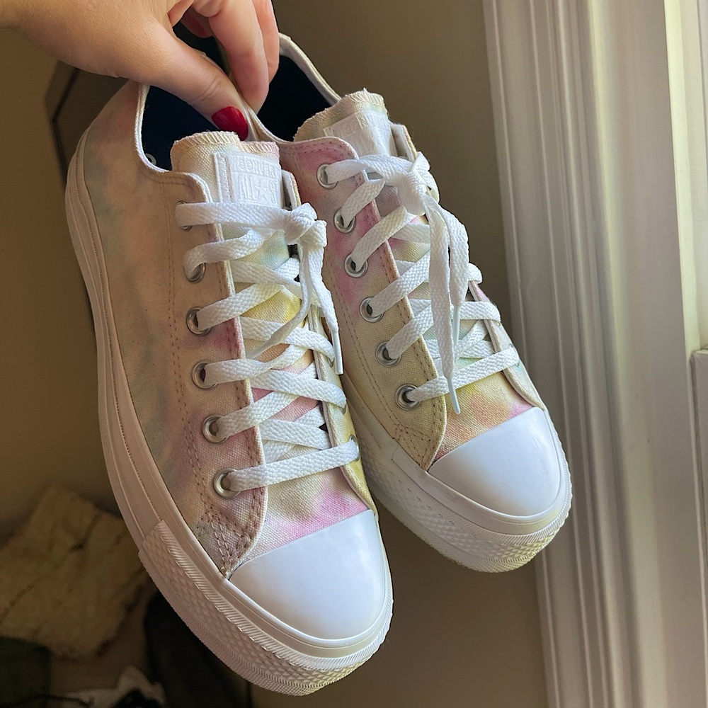 Tie Dye Platform Converse